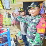 Sinergitas TNI Polri Razia Miras di Warung Kelontong