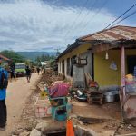 Situasi Terkini Banjir di Tojo Una-una, Air Sudah Surut, Warga Mulai Bersihkan Rumah