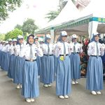 Tampil Memukau, SMAN 2 LUWUK, Terjunkan 5 Regu Gerak Jalan, Meriahkan HUT RI Ke 79