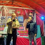 Plt Lurah Kilper Bersama Wabup Banggai Duet Karoke di Penutupan Lurah Cup